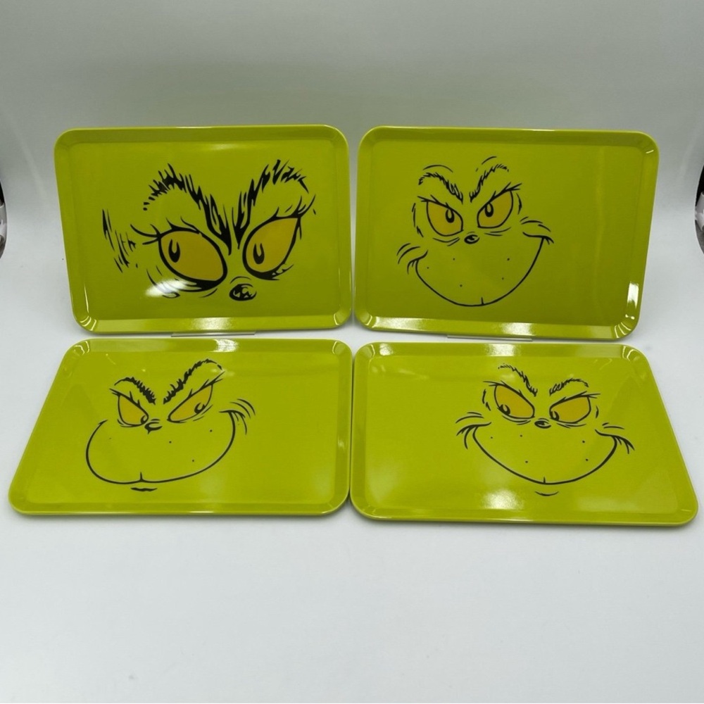 Grinch Melamine Christmas Platters Green Face Dr. Seuss 2023 Holiday‎ Edition